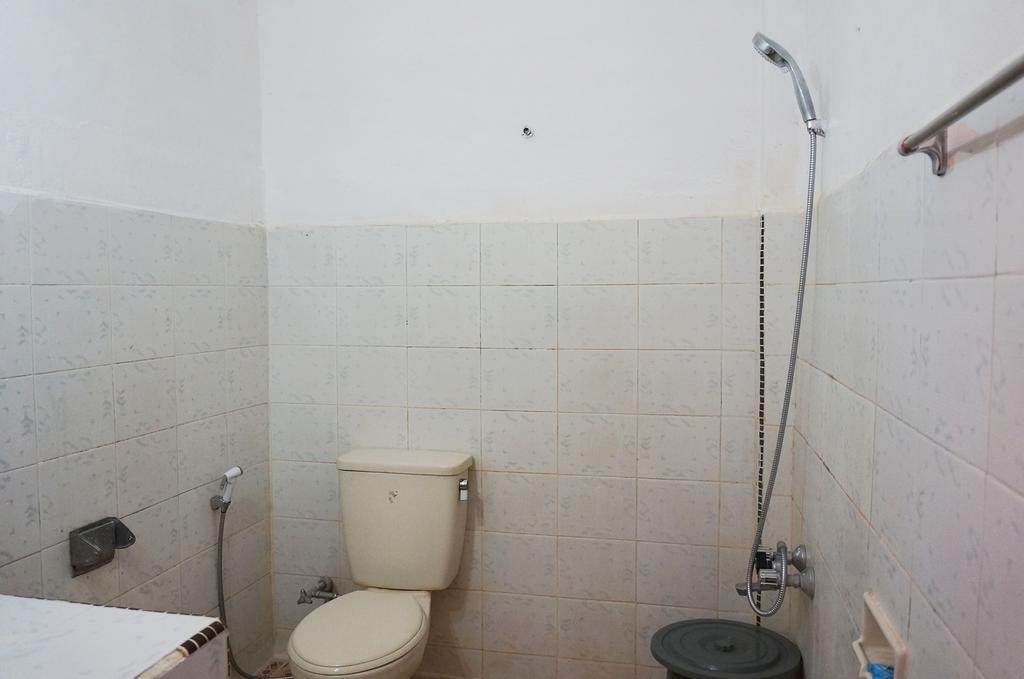 Ambaroba Resort Hotel Tuk Tuk Zimmer foto
